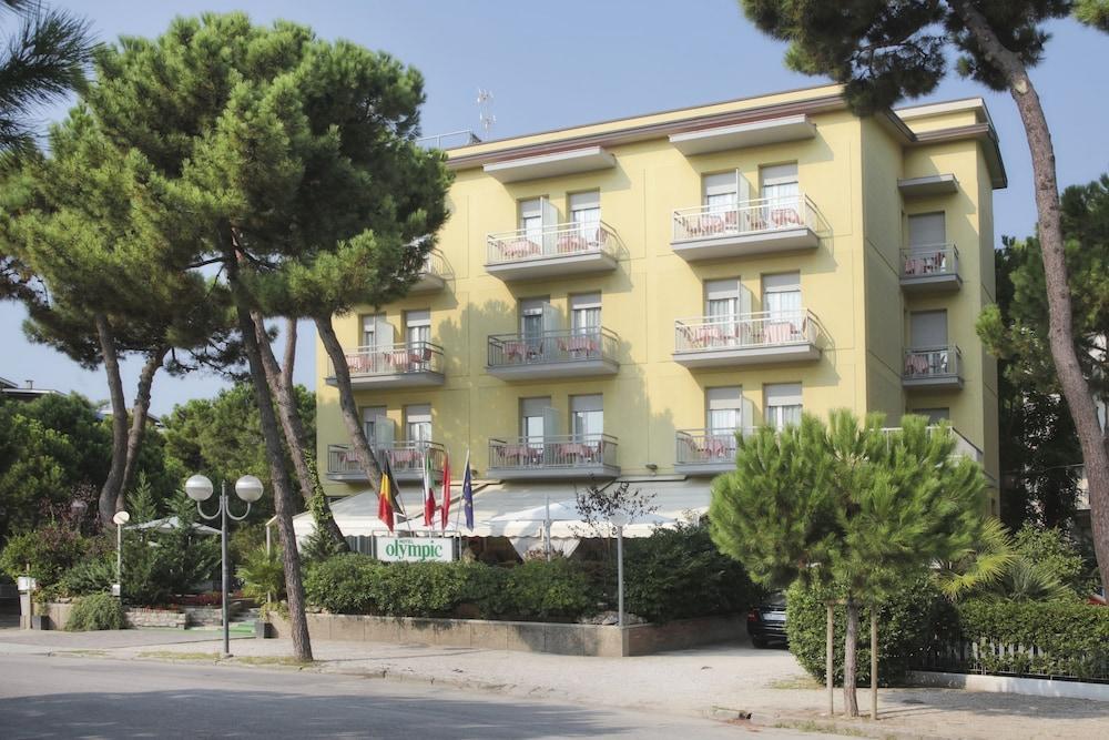 Hotel Olympic ميلانو ماريتيما المظهر الخارجي الصورة