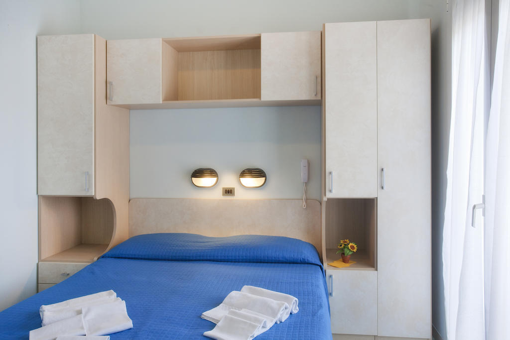 Hotel Olympic ميلانو ماريتيما المظهر الخارجي الصورة